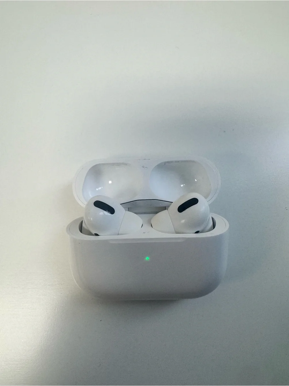Apple AirPod Pros